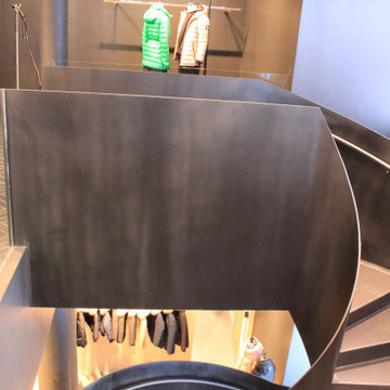Spiral staircase for Mackage