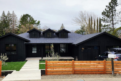 Inspiration for an exterior home remodel in San Francisco