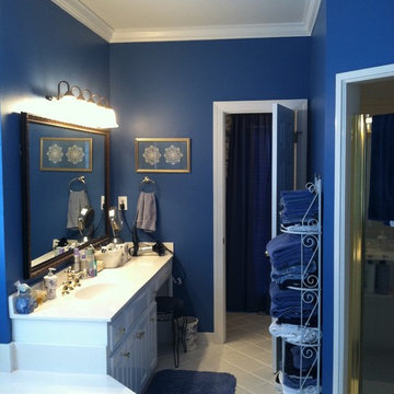 Cool Blue Bath - Lee Welden Designer
