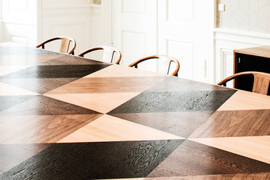 Danders & More, Mødebord med træmosaik