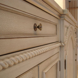 Crackled and glazed credenza - Buffets And Sideboards