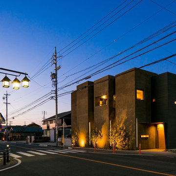 四塔七巣( 4 towers 7 nests )