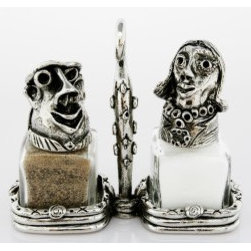 Man and Woman Salt and Pepper Shakers Set - Salt And Pepper Shakers And Mills