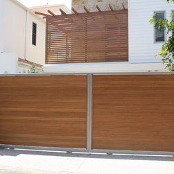 Palm Beach, QLD - Home Fencing & Gates