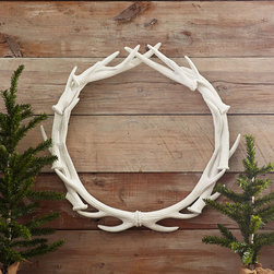 WHITE ANTLER WREATH - NEW - Wreaths And Garlands