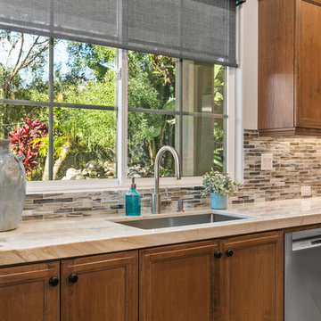 Shimmering Kitchen