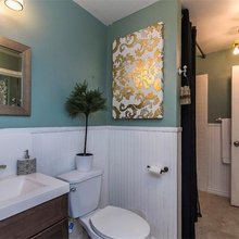 Bathroom - 4025 Valley View Road