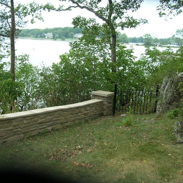 2012 - Custom Stone Retaining Wall and Mailbox