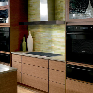 Wolf 45" Cooktop Wall Hood Black | VW45B