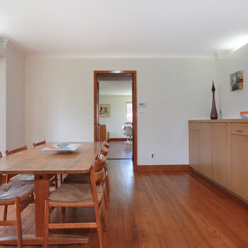 Mid Century Sand Point