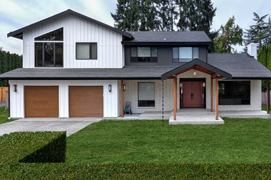 Inspiration for a 1960s exterior home remodel in Seattle