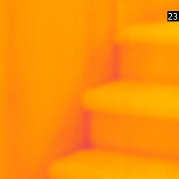 Thermal image stairs at exterior wall - after