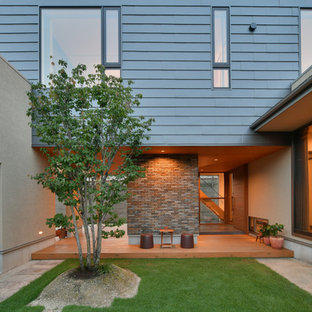 名古屋のコンテンポラリースタイルのおしゃれな中庭のテラス (日よけなし) の写真