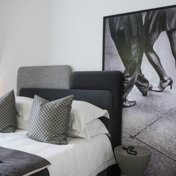 Grey Bedroom with Flos Taccia Lamp in Avenidas Novas