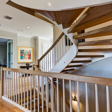 Continuous Stair - Red and White Wormy Oak