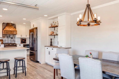 Country kitchen photo