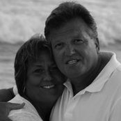 Monica Murphy's photo