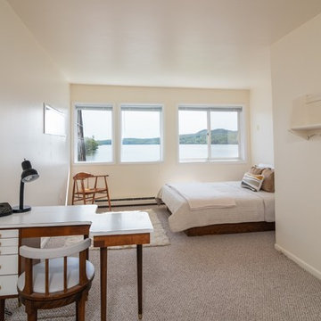 Hudson River Staging