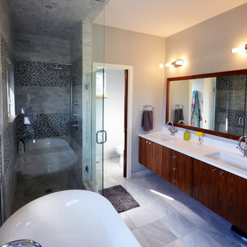 X-Line 014 | master bath