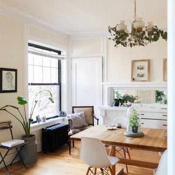 My Houzz: Heartwarming Vintage Touches in a Cozy Chicago Rental