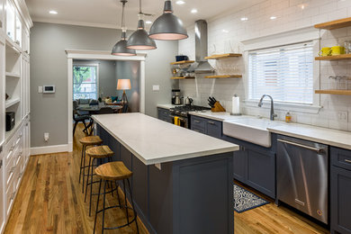 Inspiration for a kitchen remodel in Houston