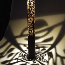 Photo Shoot-Winding Vine 72" - Landscape Lighting