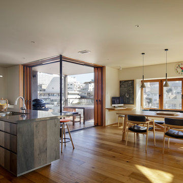 House-H Renovation / 築40年木造住宅のリノベーション