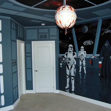 Star Wars: The Force Awakens Murals in a bedroom by Tom Taylor of Mural Art LLC