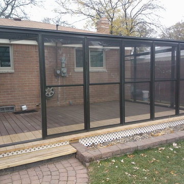 Deck enclosure