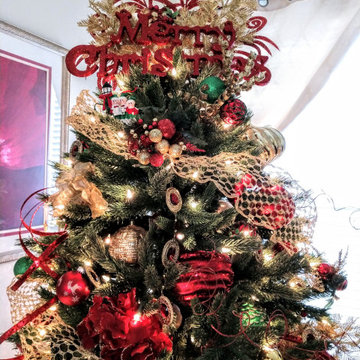 Holiday Decorating Services