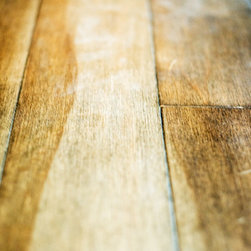 Hardwood flooring is 4" Calico Maple - Hardwood Flooring
