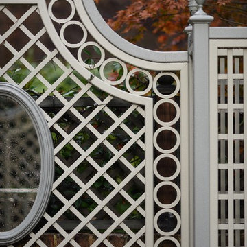 Traditional Trellis Given a Modern Twist