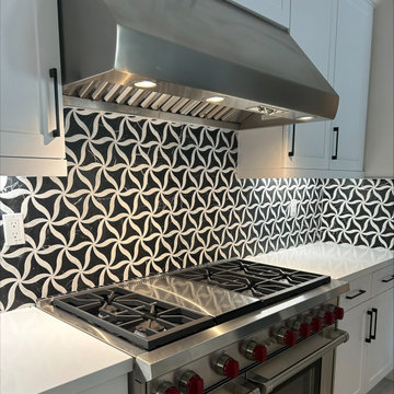 Petal Marble Mesh Kitchen Backsplash
