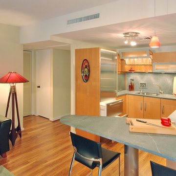 Downtown Honolulu Suite