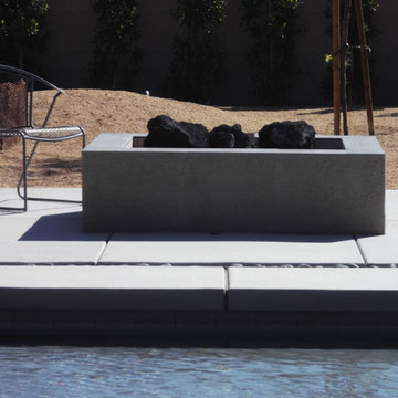 Fire pits, Fireplaces and Fire Features