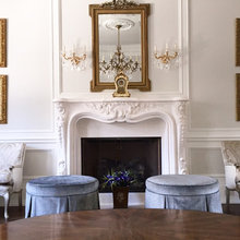 Traditional Living Rooms