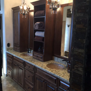 Laurelhis and hers, hers and his, his and hers bath, master bath, master bathroo