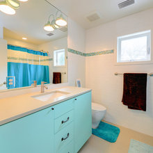 beach bathroom