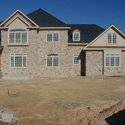 QuarryCut Stone - 40%Dark 40%Split Grey 20%Split Field - Irregular - Siding And Stone Veneer