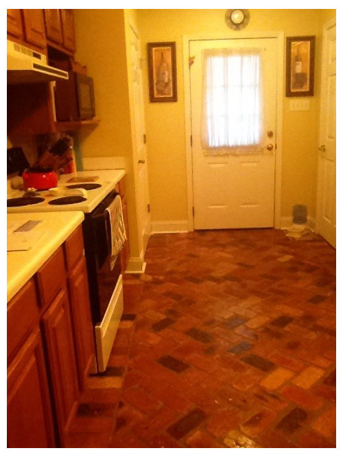 What Countertops Go With Split Brick Floors