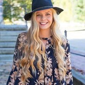 Ashlyn Stone's photo