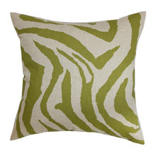 Pillows, throws