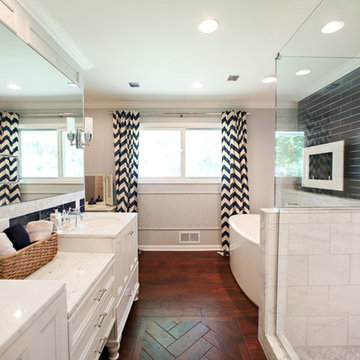 Nautical Navy Bath