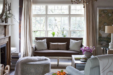 Example of a living room design in New York