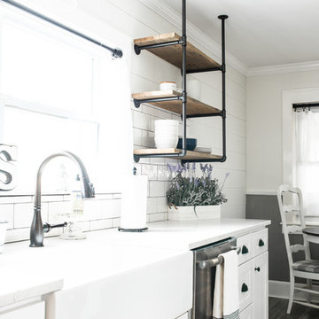 Small Farmhouse Kitchen