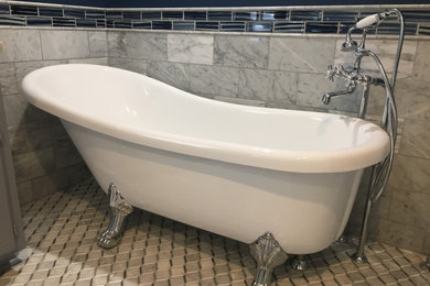 Example of a bathroom design in Kansas City