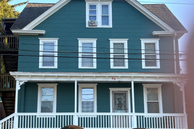 Example of an exterior home design in Bridgeport