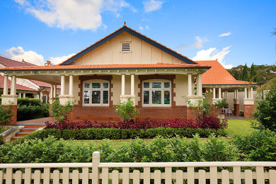 Inspiration for a country home design in Sydney.