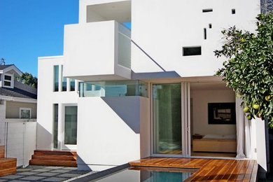 Photo of a modern home in Los Angeles.