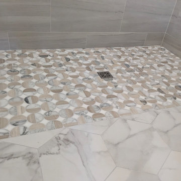 Modern Curbless Walk-In Shower & Bidet Suite with Geometric Tile